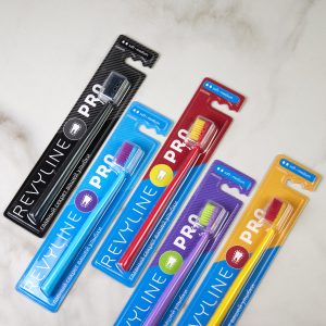 Revyline SM6000 PRO зубная щётка